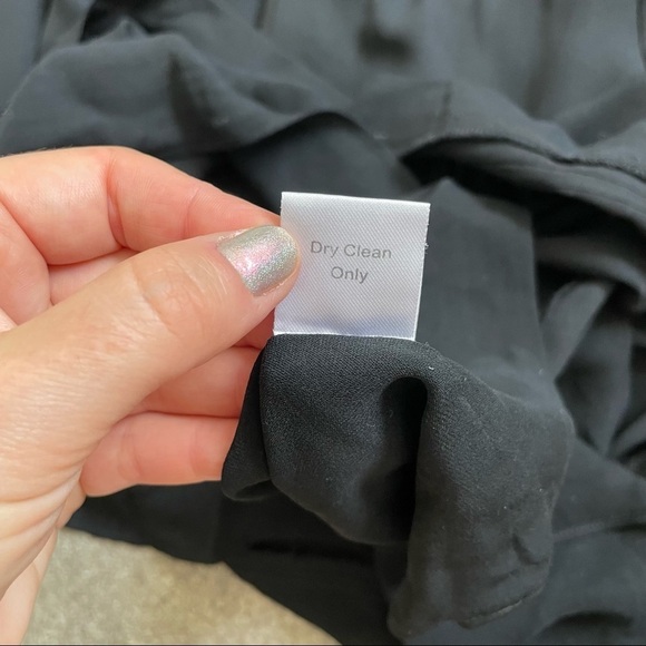 Parker Black Silk Cold Shoulder Flutter Sleeve Dress EUC Size Small - Picture 7 of 9